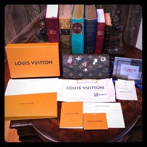 Louis Vuitton Sarah Wallet ❤️